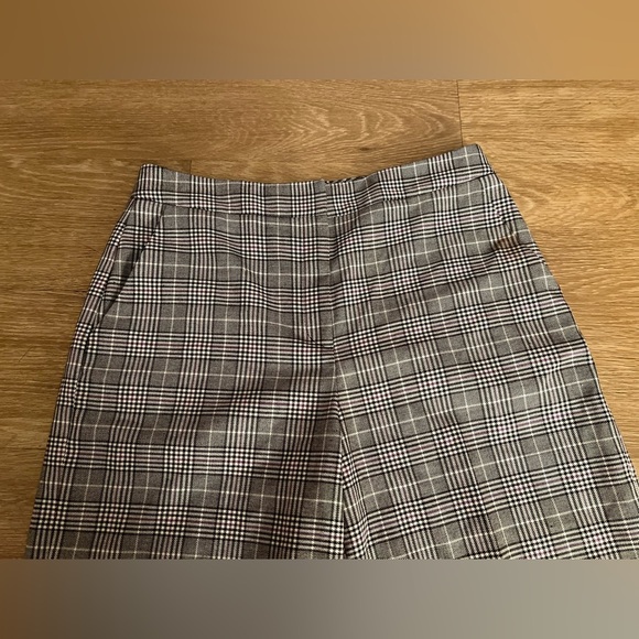 Halogen Gray Dress Pants Classic Plaid Design,size  6p - Picture 2 of 7